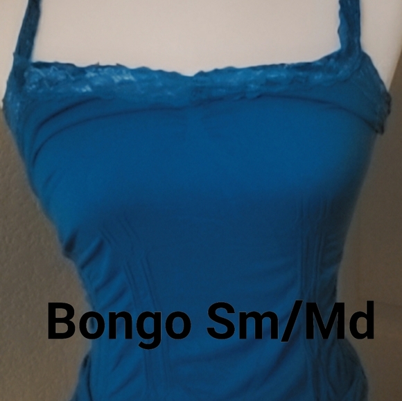 10 Tops - Picture 3 of 10